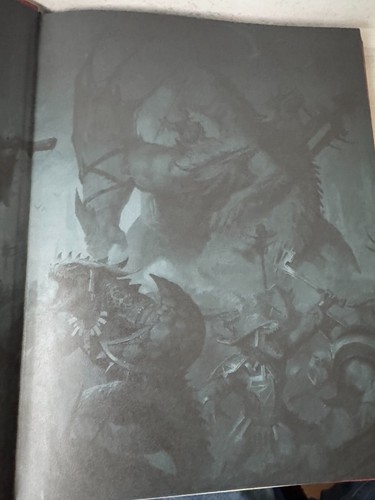Warhammer Age of Sigmar - Orruk Warclans Hardback | Games Workshop | 2021 - Picture 4 of 7