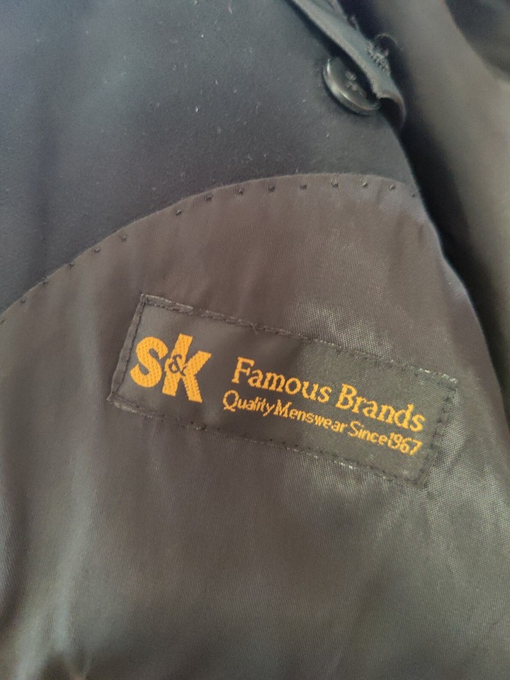 Andrew Fezza S K Famous Brands Men s Suit Jacket Size 50L EBay andrew-fezza-s-k-famous-brands-men-s-suit-jacket-size-50l-ebay