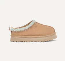 UGG Tazz Slipper Sand 1143776K GS size +1.5 =womens size