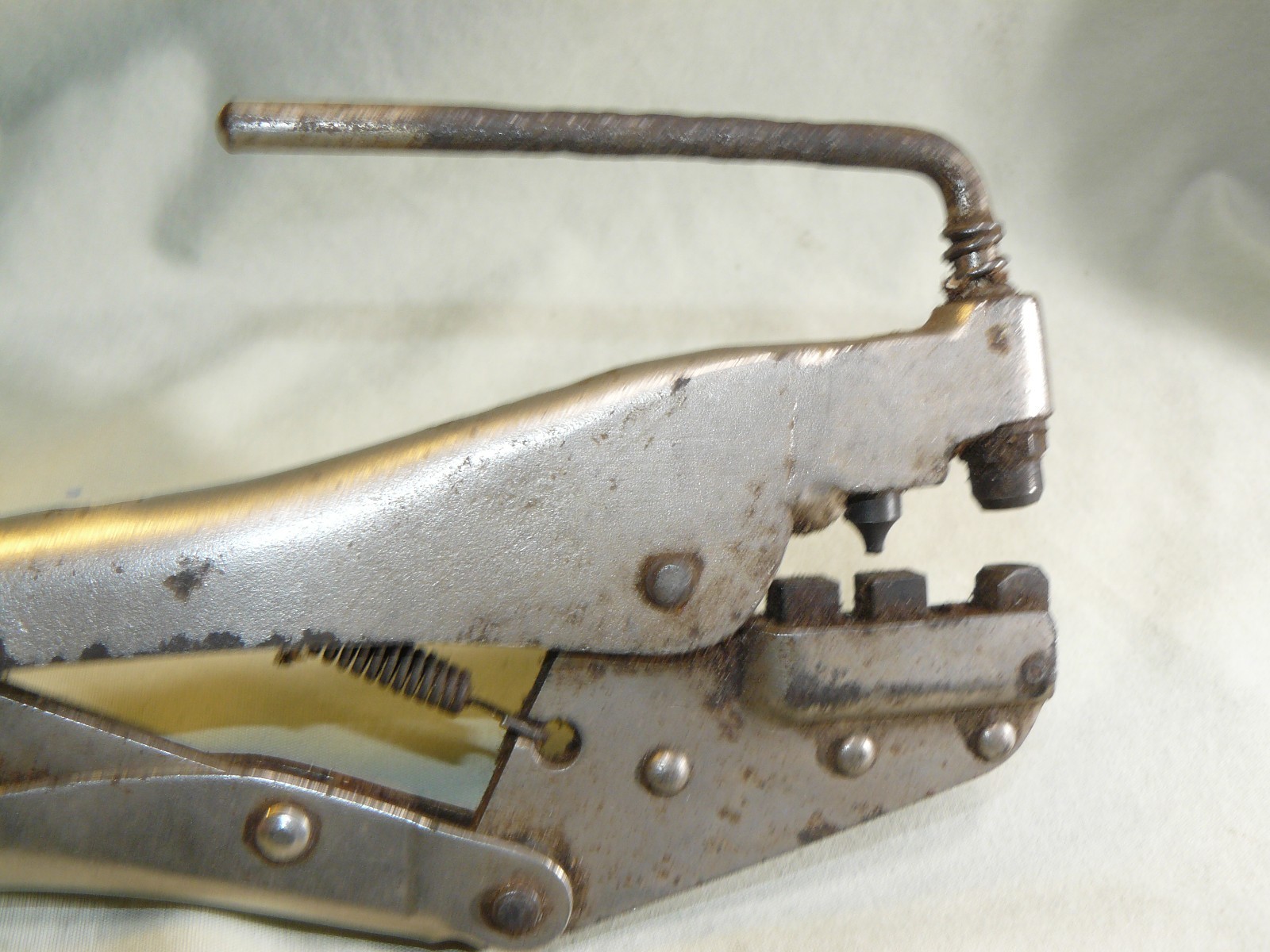 Vintage Chainsaw Chain Break Rivet Spinning Pliers