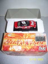  8 DALE EARNHARDT JR. BUDWEISER 1999 MONTE CARLO ON BASE 1/64