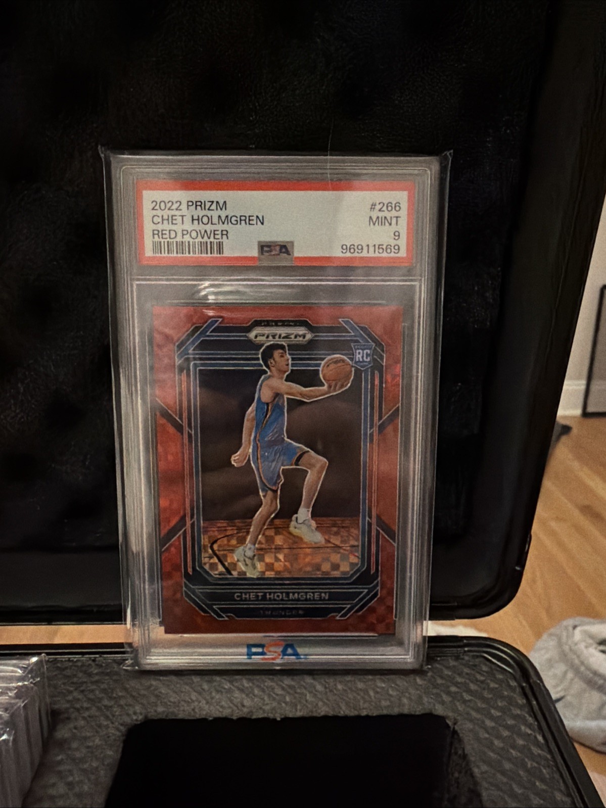 2022-23 Panini Prizm - Chet Holmgren #266 Red Power Prizm /75 (RC)