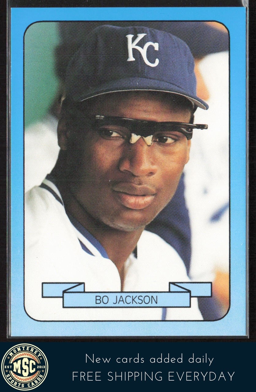 Bo Jackson 1990 Living Legends Blue (unlicensed) #15 NM-MT+ Kansas City Royals