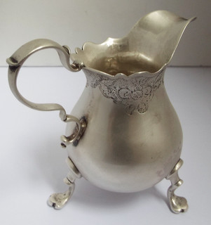 BEAUTIFUL HEAVY 99g ANTIQUE 18TH CENTURY GEORGIAN 1737 STERLING SILVER CREAM JUG