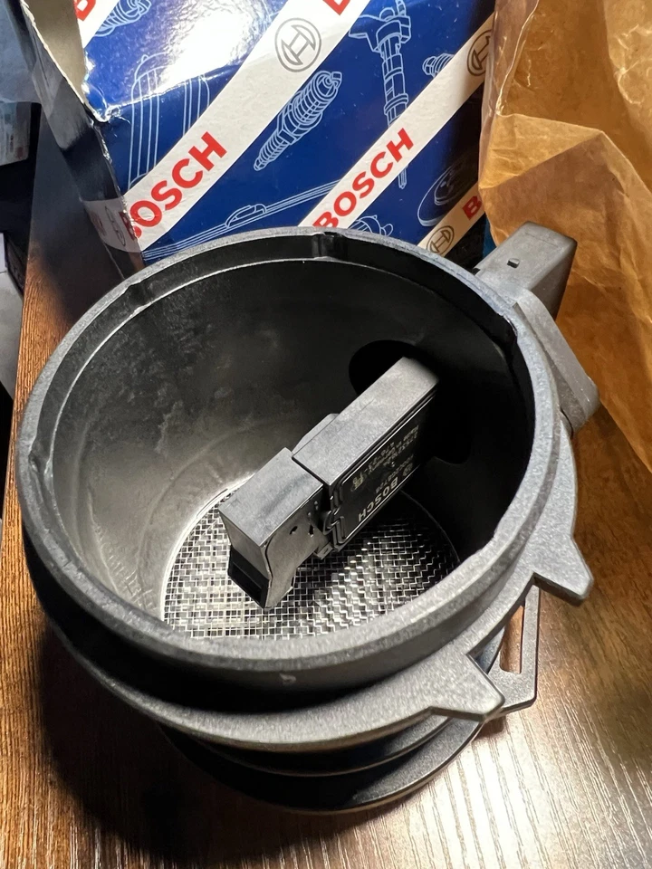 Sensor de flujo de masa de aire MAF *Bosch*(|=|) 0280218344 Mercedes Benz CLK55 C55 ML500 Foto 3 de 4