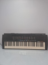 Yamaha PSR-18 Electronic Keyboard 61 Key