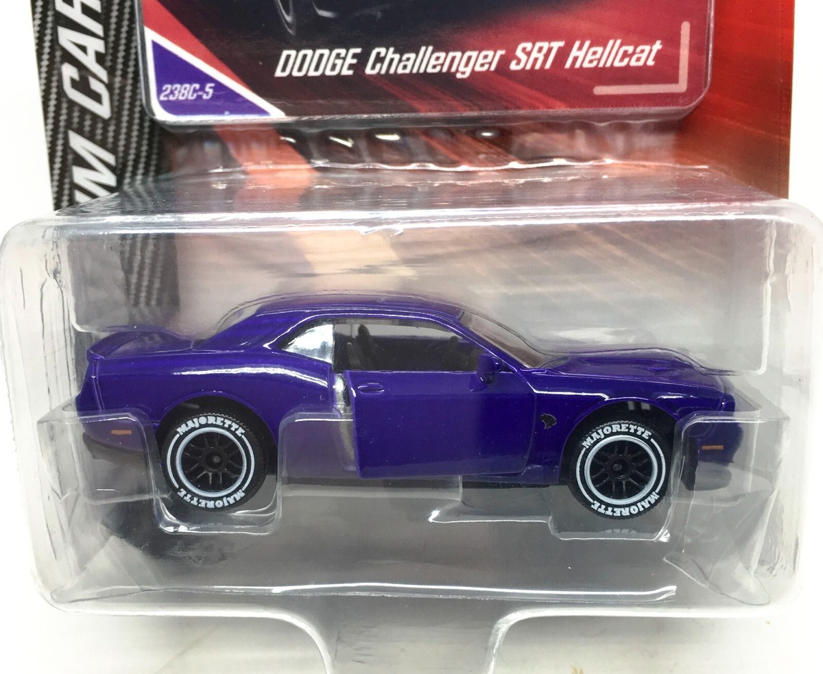 Majorette Dodge Challenger SRT Hellcat Purple 1:66 (3