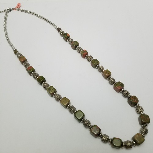 Unakite Jasper Beaded Necklace 32" Green Marlbled Square Beads Silvertone - Picture 2 of 7