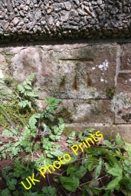 Foto 6x4 Benchmark auf Colby Bridge Appleby-in-Westmorland Ordnance Surve c2015