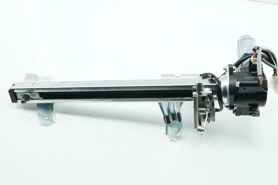 Actuador motor maletero puerta trasera puerta levadiza SUBARU FORESTER 2014-2018 * Foto 2 de 4