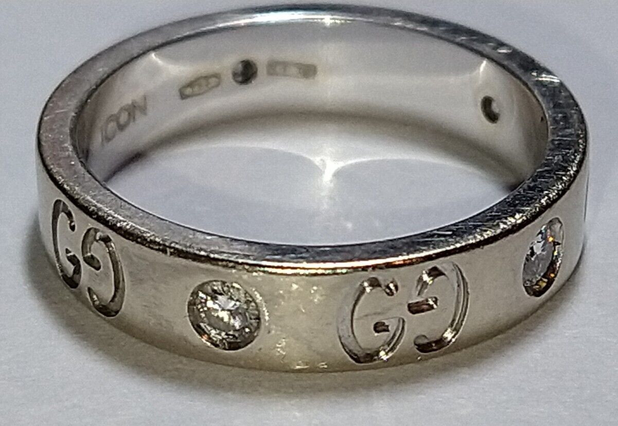 Solid 18k white gold gucci diamond 4mm icon ring 4.14 grams - sz 4.25
