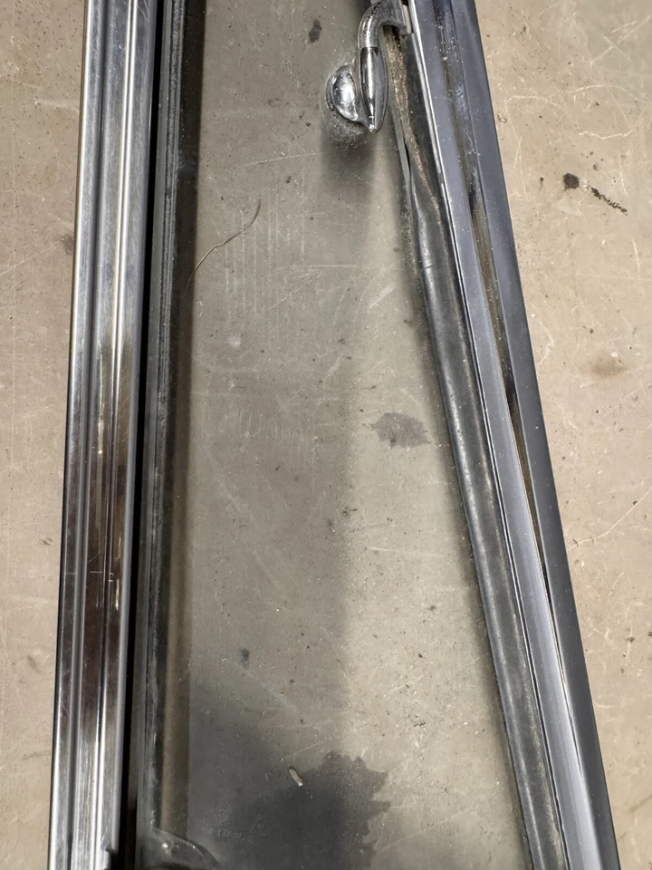 Dodge Coronet 440 Belvedere 1964-1965 marco de ventana de ventilación vidrio 2 puertas GTX Dart OE Foto 3 de 4