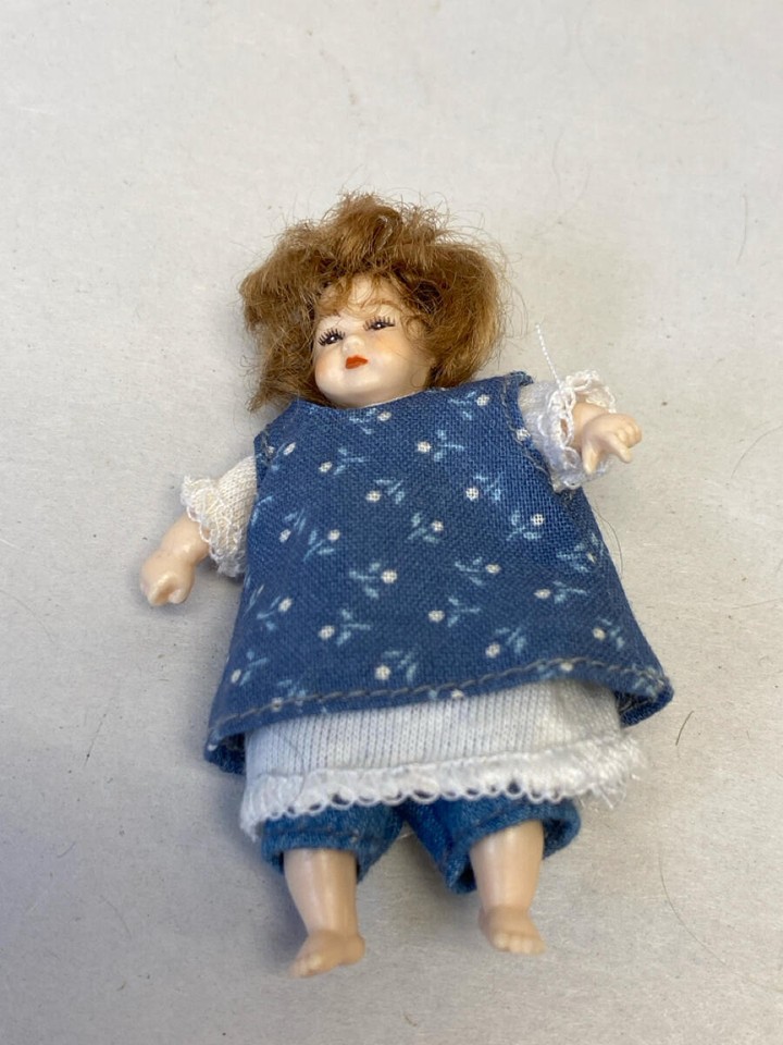 Heidi Ott Dollhouse Miniature 1:12 Scale BJD Adult Female La