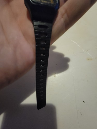 Ruby Brand Vintage Digital Watch Hong Kong Black Wristwatch 1980s LCD Quartz - Picture 4 of 7