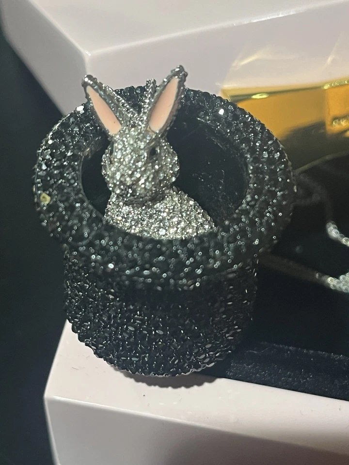 Kate Spade~Faça Coelho Mágico no Chapéu Colar Declaração com Estojo Rosa 2010 RARO - Imagem 3 de 4