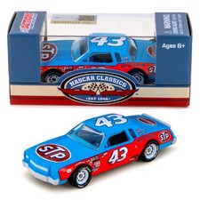 Kyle Petty STP 43 Petty Swap at Riverside 1:64 Standard 1981 Diecast Car