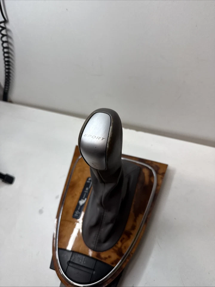 Palanca de cambios automática Mercedes BenzW211 E500 2003-2009 2112672224 Foto 4 de 4