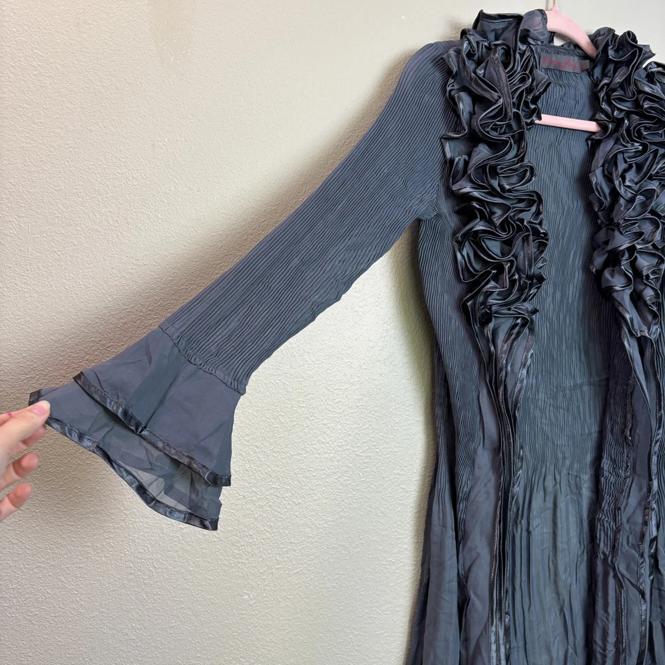 Plumero Pretty Angel Gris Volantes Mezcla Seda Dramático Romántico Gótico Mujeres L Foto 3 de 4