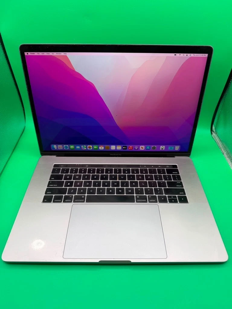Las mejores ofertas en Portátiles Apple MacBook Pro 2016 de 15,4