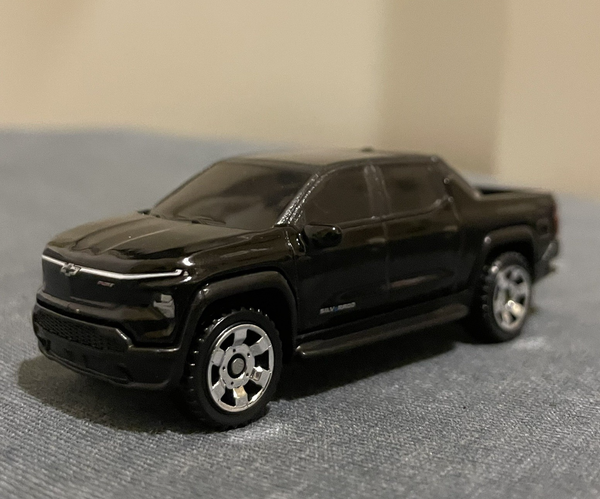 Modellauto Matchbox Chevrolet Silverado Ev Chevy 1/64 1:64 Neu Ohne Box 2025-image