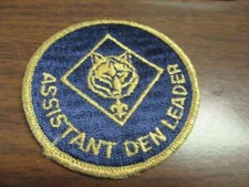 Assistant Den Leader 1970s Trained Patch