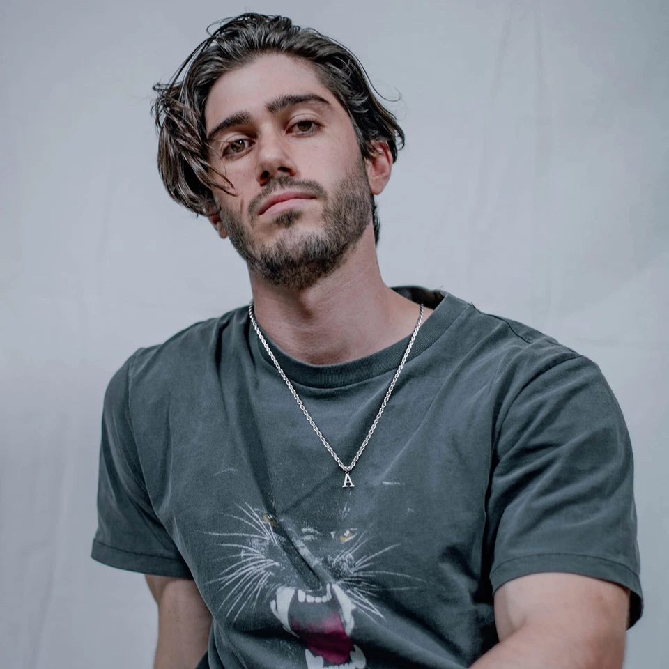 Vnox Collares Iniciales para Mujer Hombre, Acero Inoxidable Letras A-Z Dije Colgante - Imagen 3 de 4