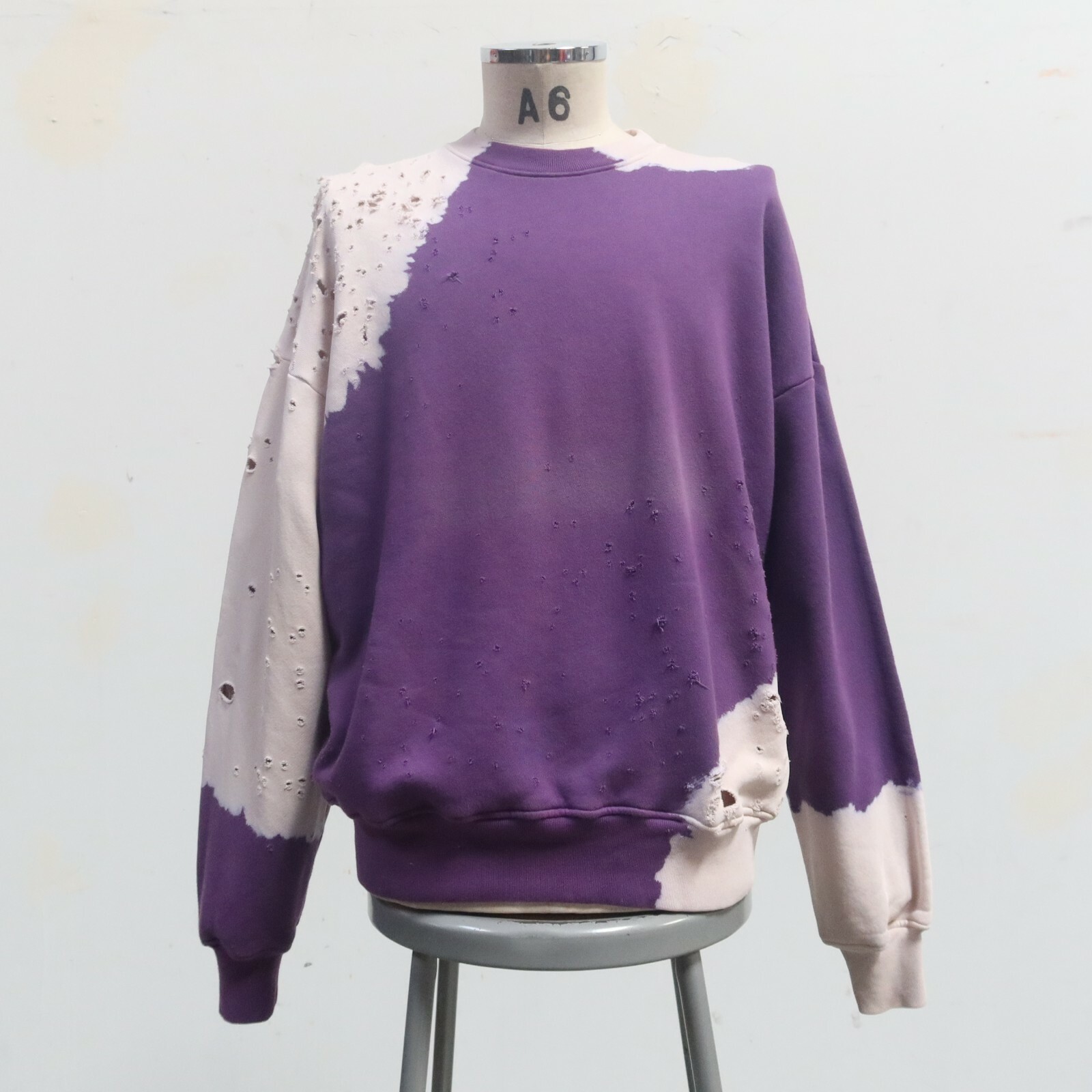 Amiri Distressed Tie Dye Crewneck Sweatshirt Mens Siz… Gem