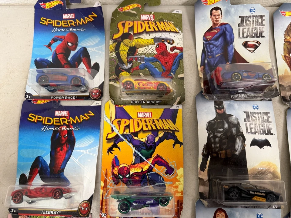 Lote de 15 Coches Capitán América + Liga de la Justicia Hot Wheels Juego Completo 15 Foto 4 de 4
