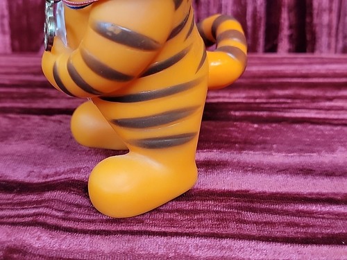 Hodori Tiger 1988 Seol Olympic Mascot Figurine PVC Flocking Figure 5.5" Korea - Picture 7 of 19
