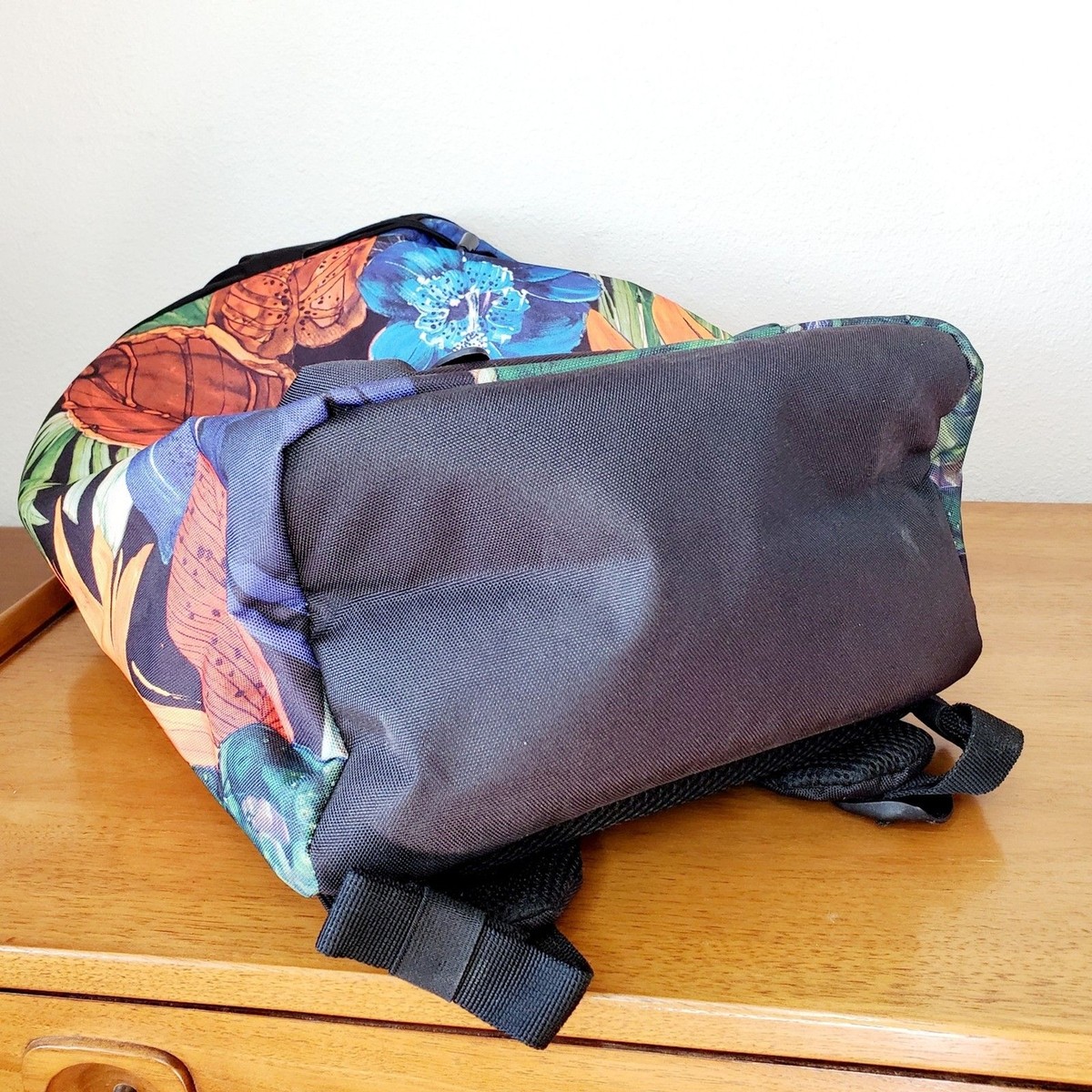 Herschel Little America Backpack Tropical Flowers Graphic  display picture 2
