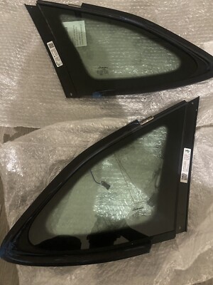 2xLamborghini Urus Seitenscheibe Rechts&links 4Ml Neu