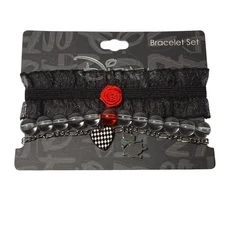 Disney Alice In Wonderland Bracelet Set Queen Hearts 
