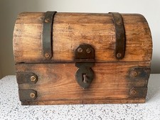 Vintage Wooden Treasure Chest Rustic Storage Trunk 2.3kg metal lock plate & trim
