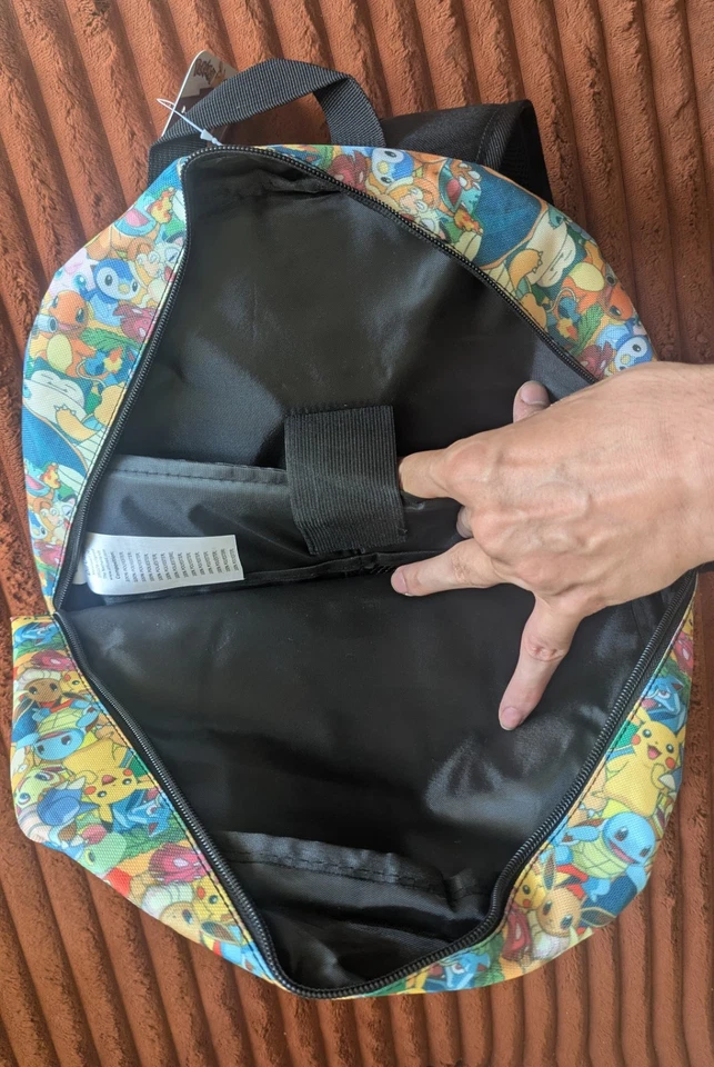 Sac à dos Pokémon 151 Vintage neuf - Photo 3/4