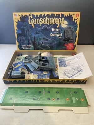 1995 Goosebumps Terror In the Graveyard Board Game Vintage