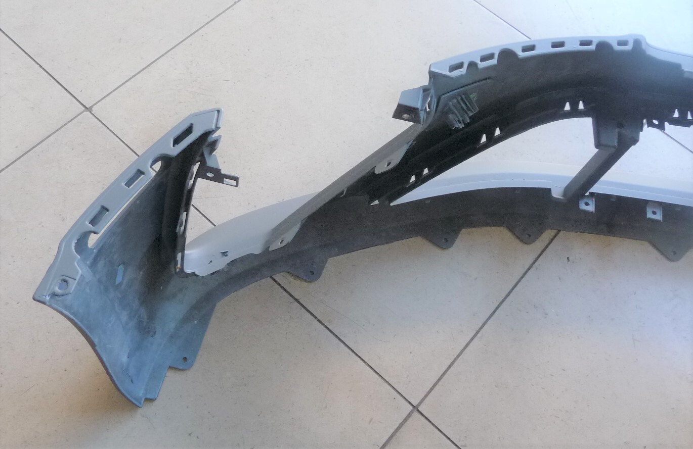 2020-2022 Bentley Continental GT GTC front Bumper Cover 3SD807437 OEM H11