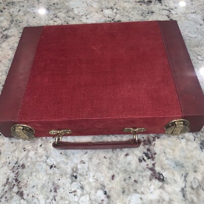 Cambor Backgammon Set. 2 Dice Cups Checkers Doubling Cube Maroon Size 11 x8  Vtg