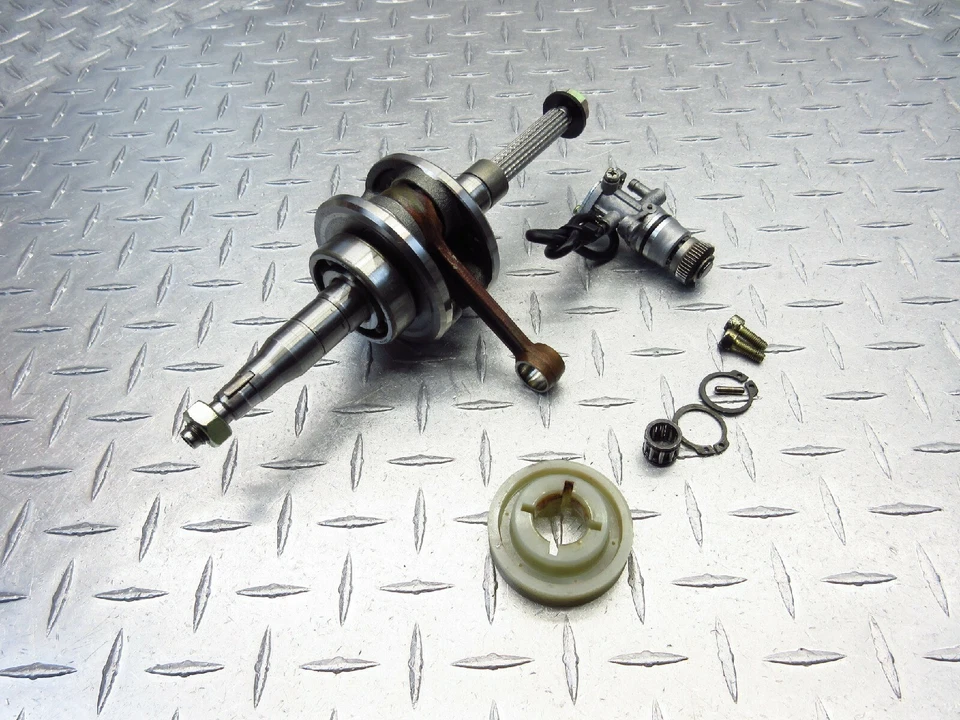 2001 01-06 Aprilia 50 Scarabeo 曲柄轴连接杆油泵发动机电机 — 第 4/4 张图片