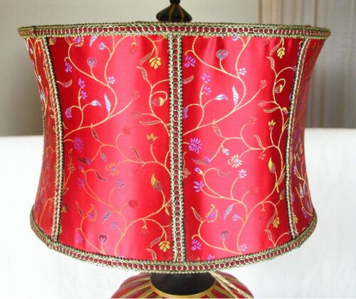 Quoizel Vintage Caged Iridescent Crimson Embroidered Shade & Bubble Caged Glass - Picture 2 of 10