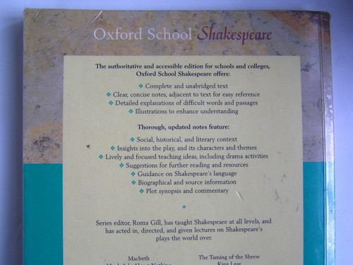 OXFORD SCHOOL WILLIAM SHAKESPEARE OTHELLO PLAY BOOK PAPERBACK CLASSICS - Picture 3 of 5