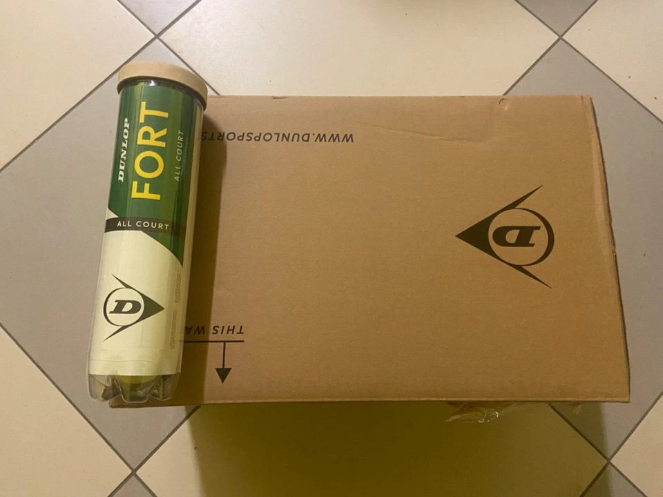 NEW!! palline 2025 Dunlop Fort 18 tubi da 4 spedizione inclusa