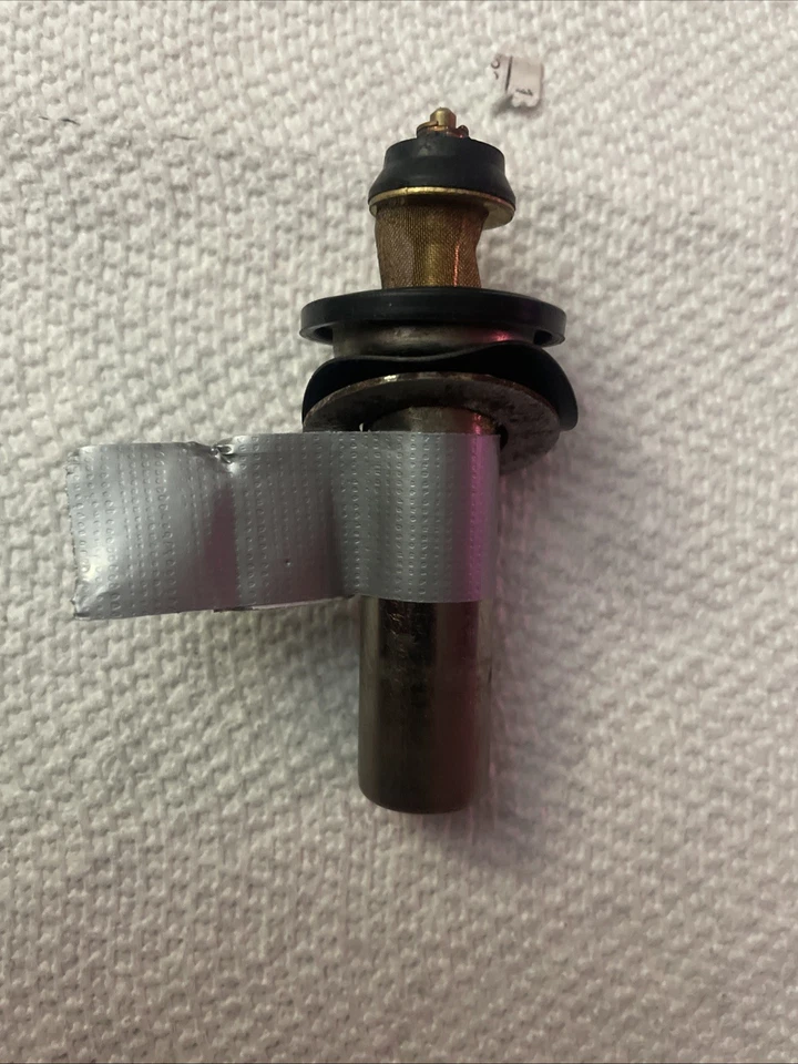 107 123 126 560SL 560SEL 420SEL 380SL 560SEC 500SEC Heater Mono valve 0008350644 - Image 4 of 4