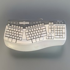 Microsoft Natural Multimedia Keyboard Ergonomic 1.0A Model RT9470 Wired Ps2