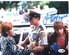 Linda Blair signed 8x10 Photo Obnoxious Reporter Scream JSA Authentication