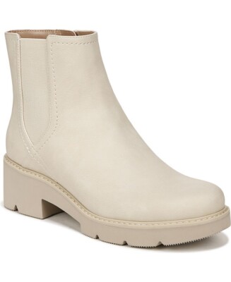 Naturalizer Women s Cade Chelsea Booties in Light Tan Taupe