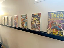 Wall-Mounted Comic Book Display Shelf – Grooved Ledge | 36"–84" | Black, White,