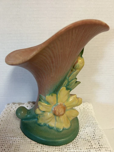 Vintage Roseville USA Pottery Roseville 170-8 Peony Cornucopia Pink Yellow Vase