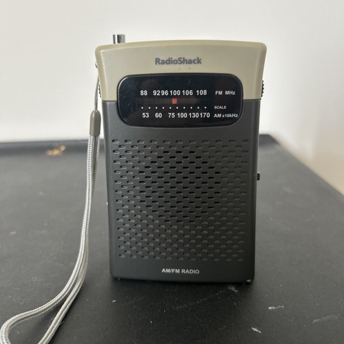 Radio Shack 12-467 AM/FM Vintage Radio - Tested and Works Great!