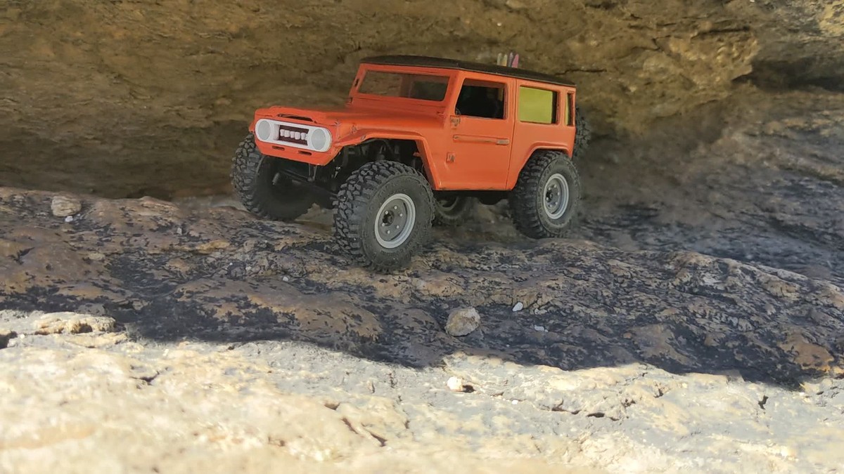 For Axial SCX30 Toyota FJ40 Land Cruiser Body 99mm RC Crawler