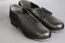 Capezio Women's Cadence Tap Shoe Color Black  Size 5.5 